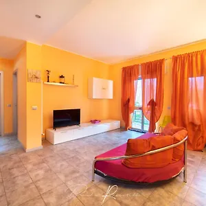 Tea Versilia - Dei Marmi Apartment